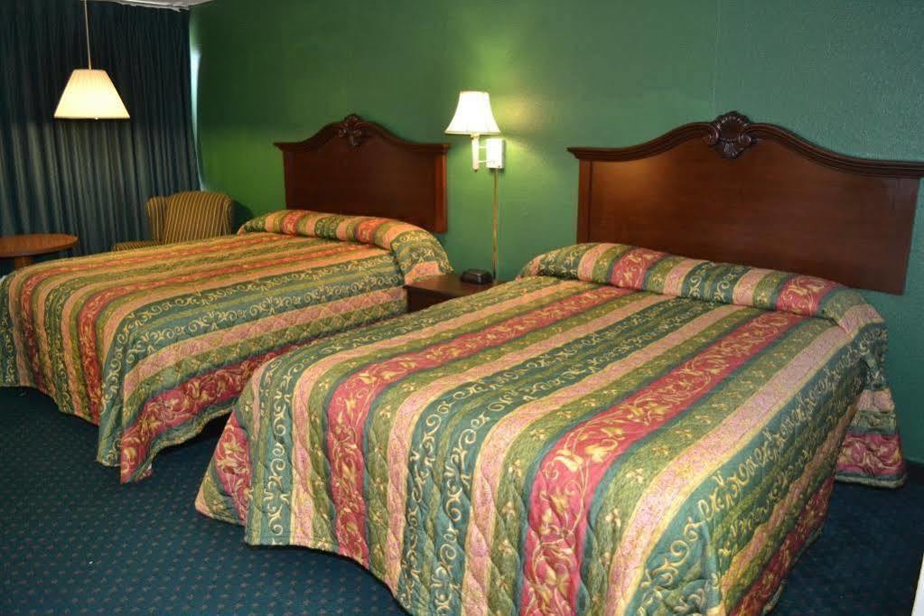 Masters Inn Augusta, GA near Riverwalk By OYO Exterior foto